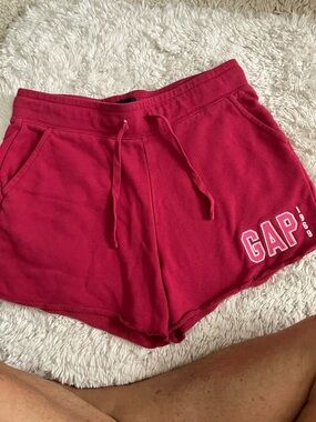 GAP Women's Raspberry Drawstring Athletic Shorts